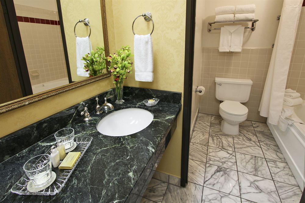 Ayres Yorba Linda/anaheim Hills Hotel 3*
