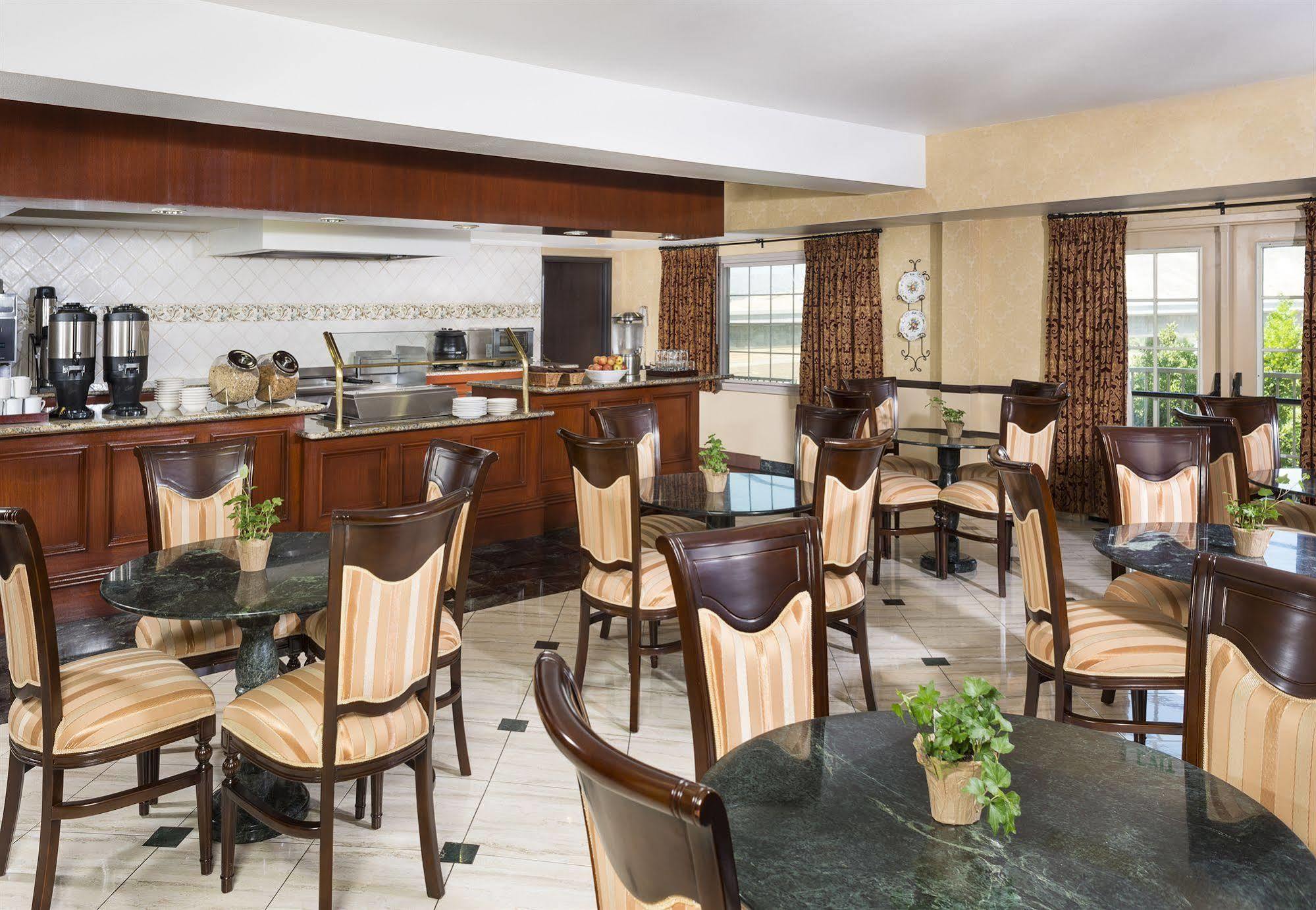 Ayres Yorba Linda/anaheim Hills 3*